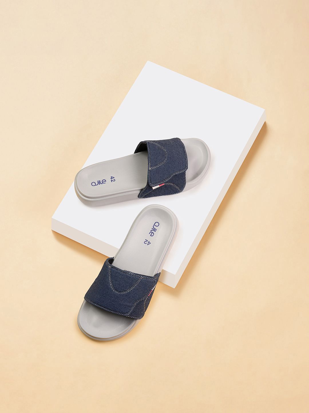 Ajile by Pantaloons Men Sliders