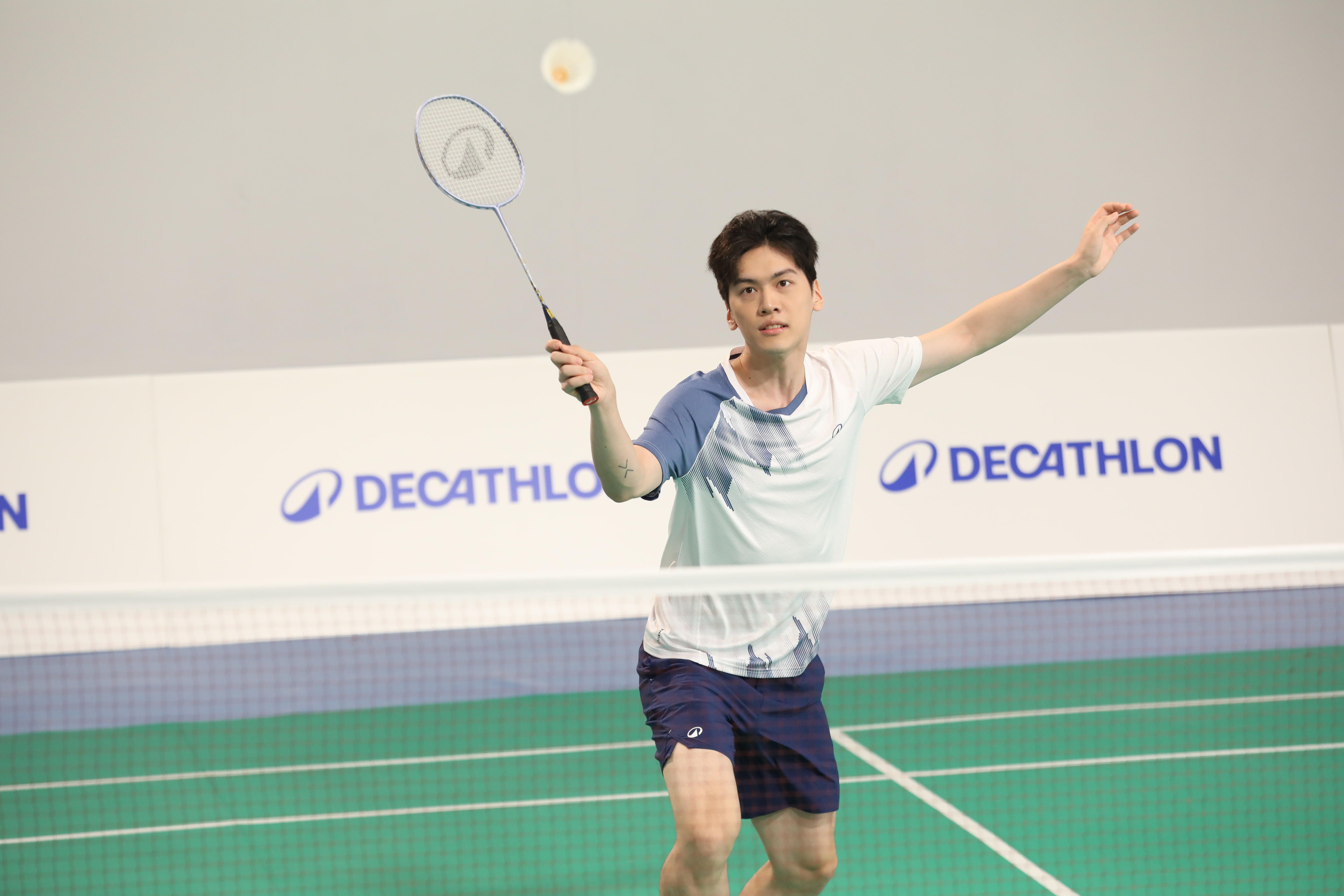 badminton short fluo decathlon