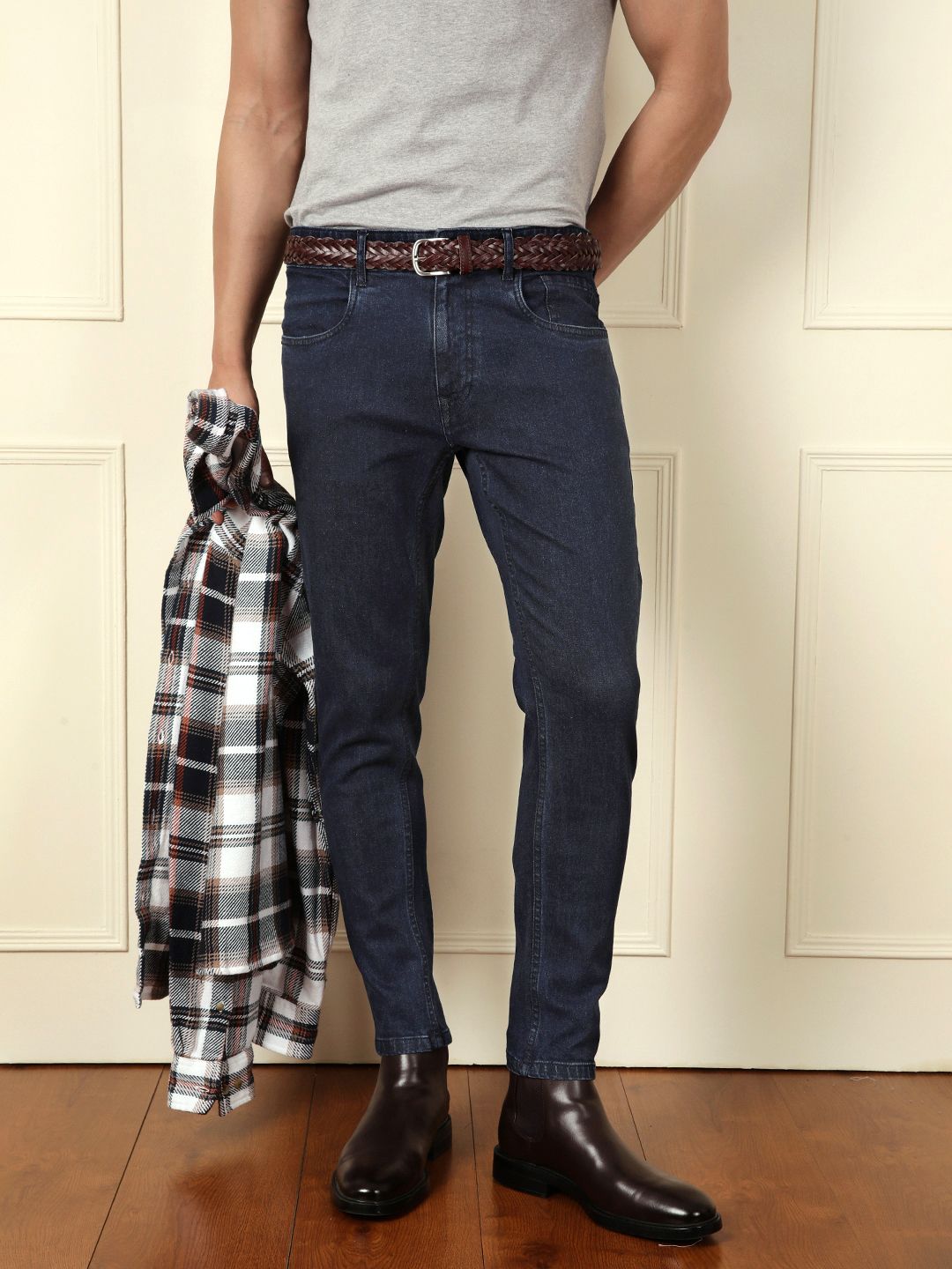 WROGN Men Comfort Skinny Fit Light Fade Jeans