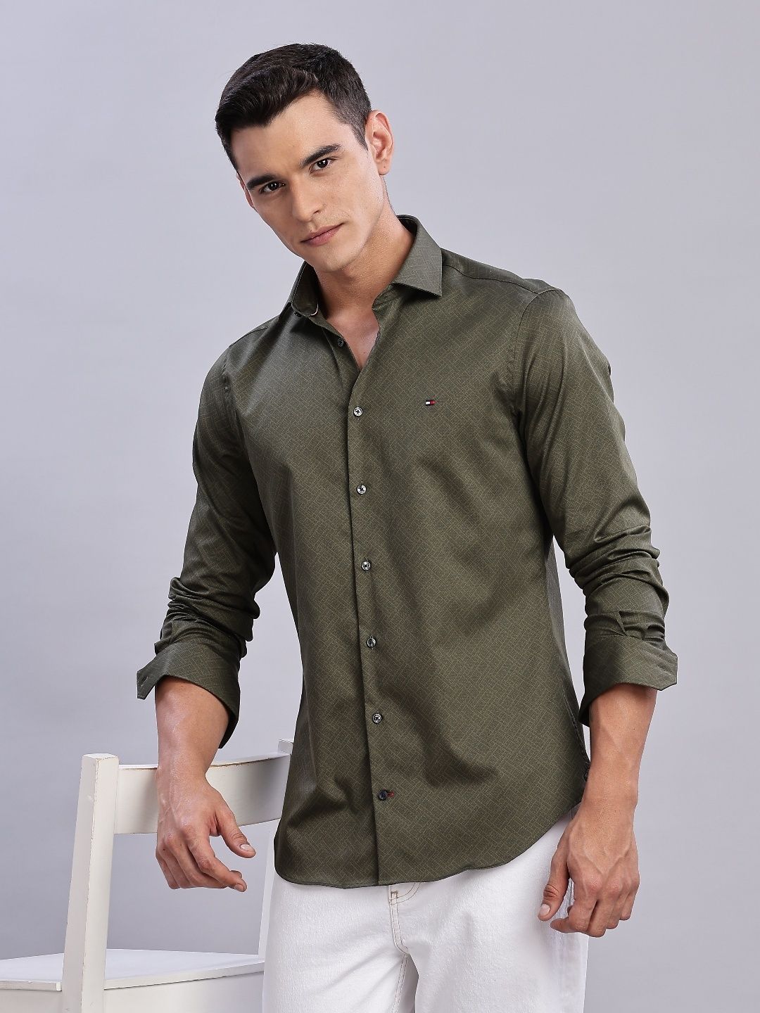 Tommy Hilfiger Tommy Hilfiger Men Slim Fit Opaque Printed Casual Shirt