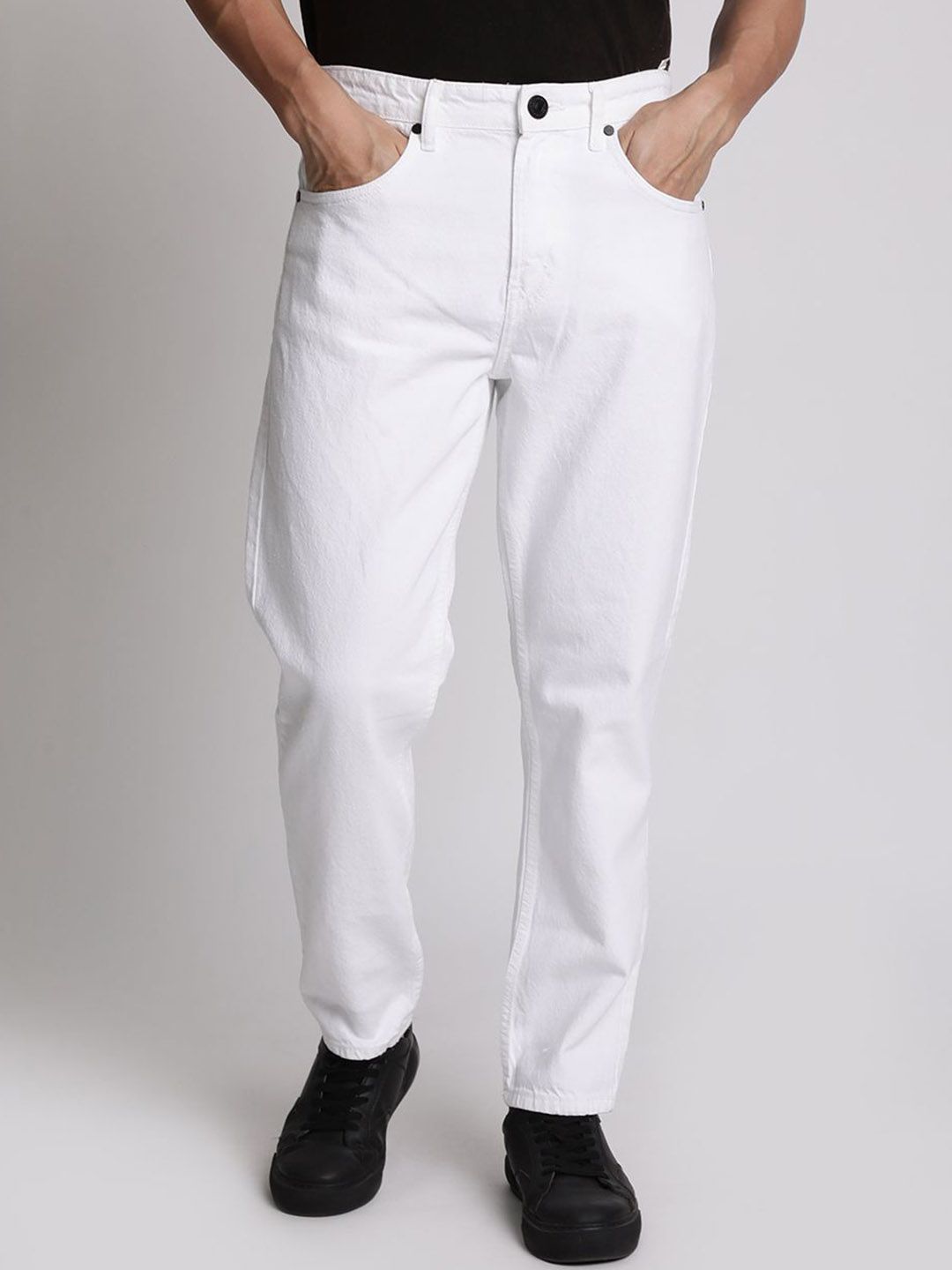 Bene Kleed Men White Regular Fit Mid Rise Jeans