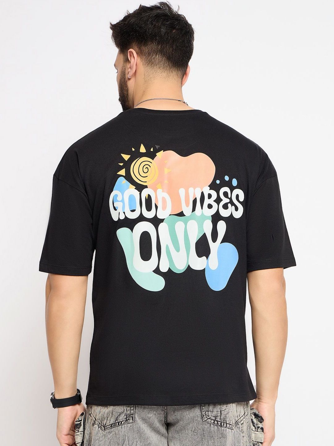 Mast & Harbour Men Typography Printed Cotton Applique T-shirt