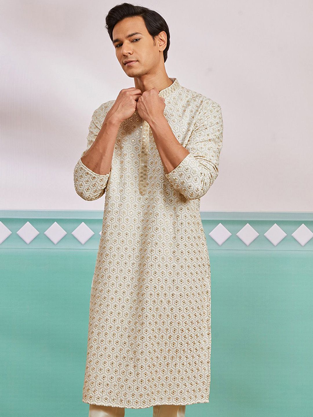 VASTRAMAY Men Geometric Embroidered Thread Work Kurta