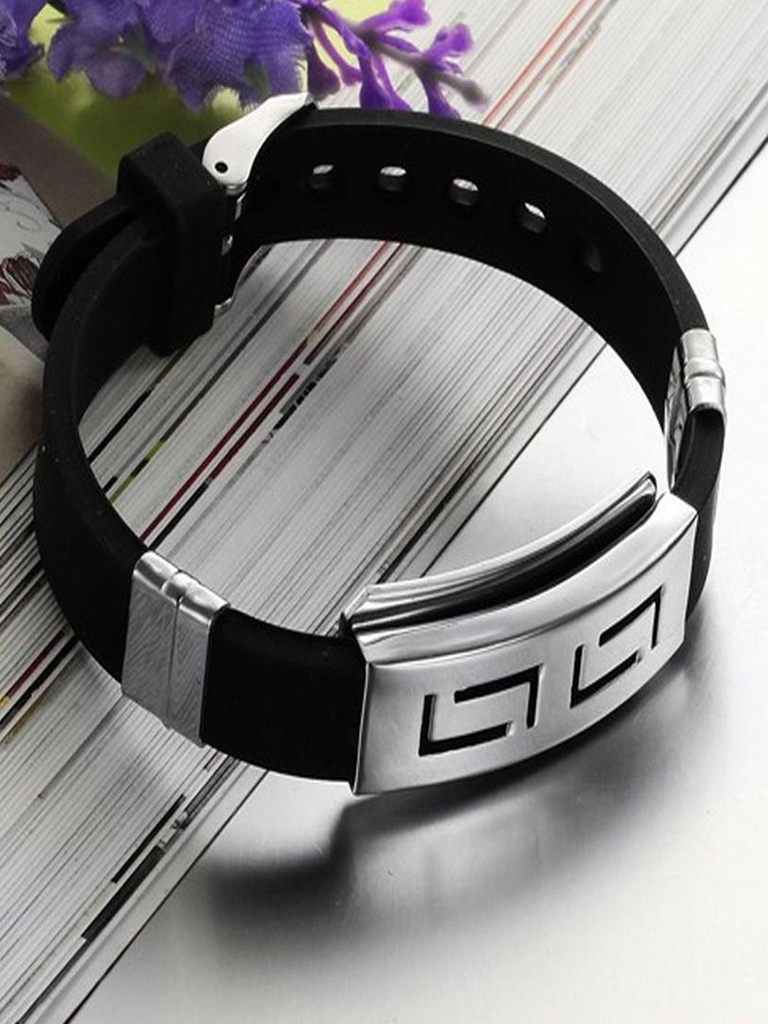 The Roadster Lifestyle Co Leather Wrapround Bracelet