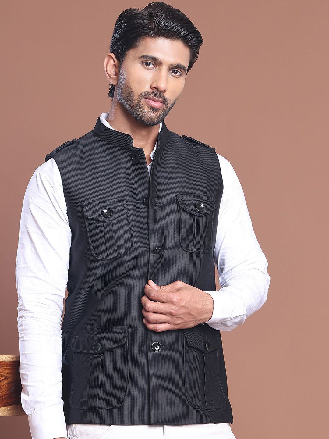 Jompers Textured Mandarin Collar Nehrujacket