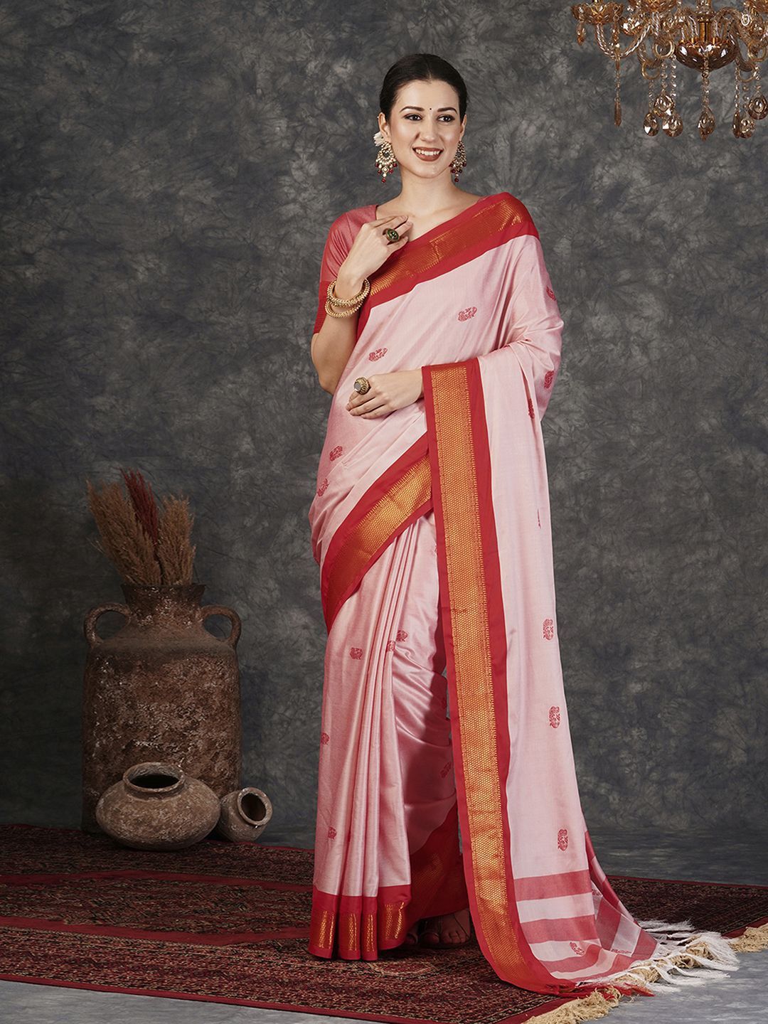 DIVASTRI Ethnic Motifs Zari Silk Blend Banarasi Saree