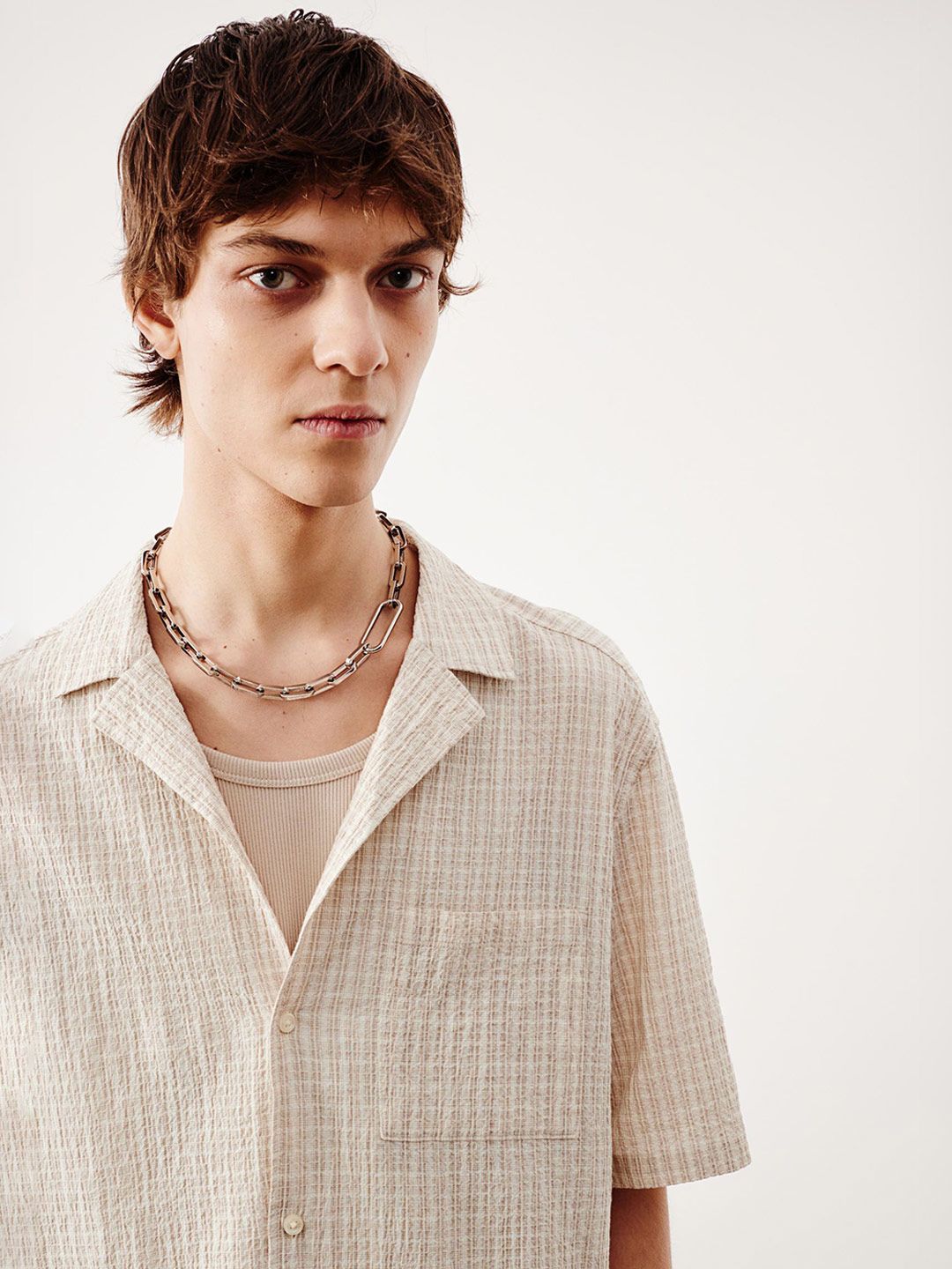 H&M Loose Fit Seersucker Resort Shirt deal from myntra