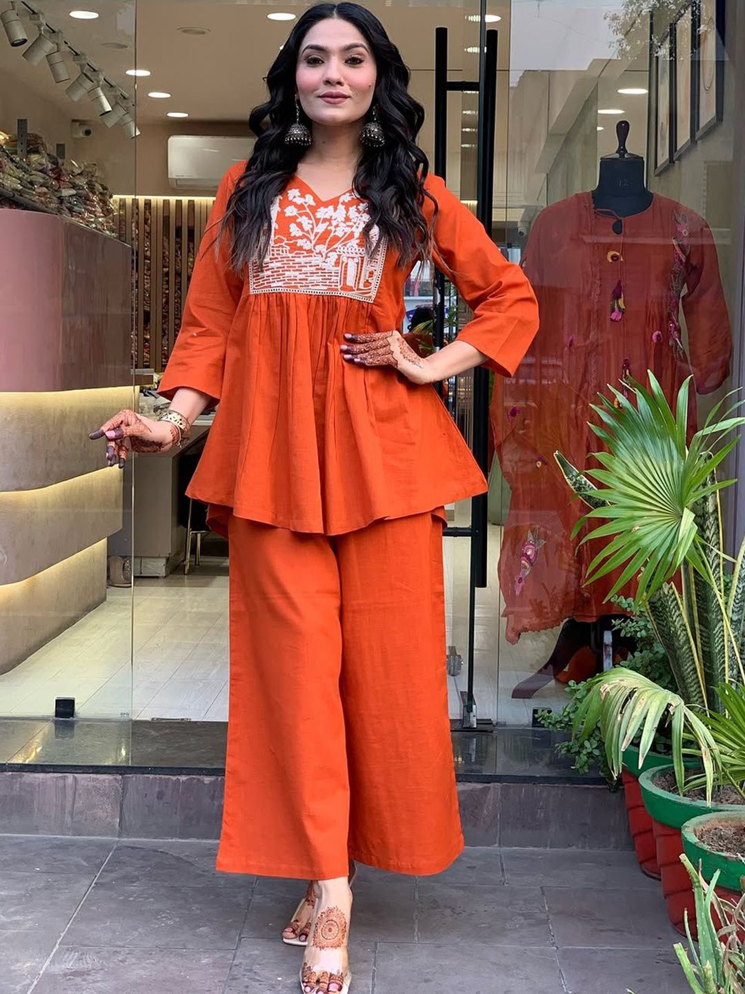 SINGNI Embroidered Pure Cotton Top With Trousers Co-Ords