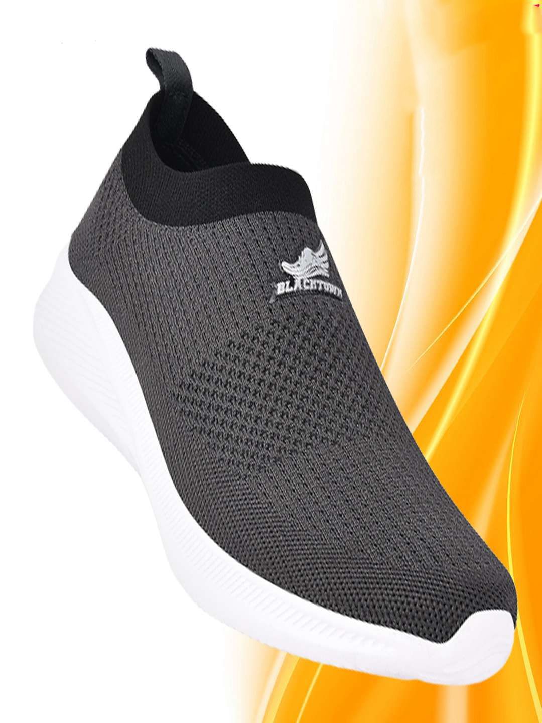 Blacktown Men Running Non-Marking Shoes deal from myntra