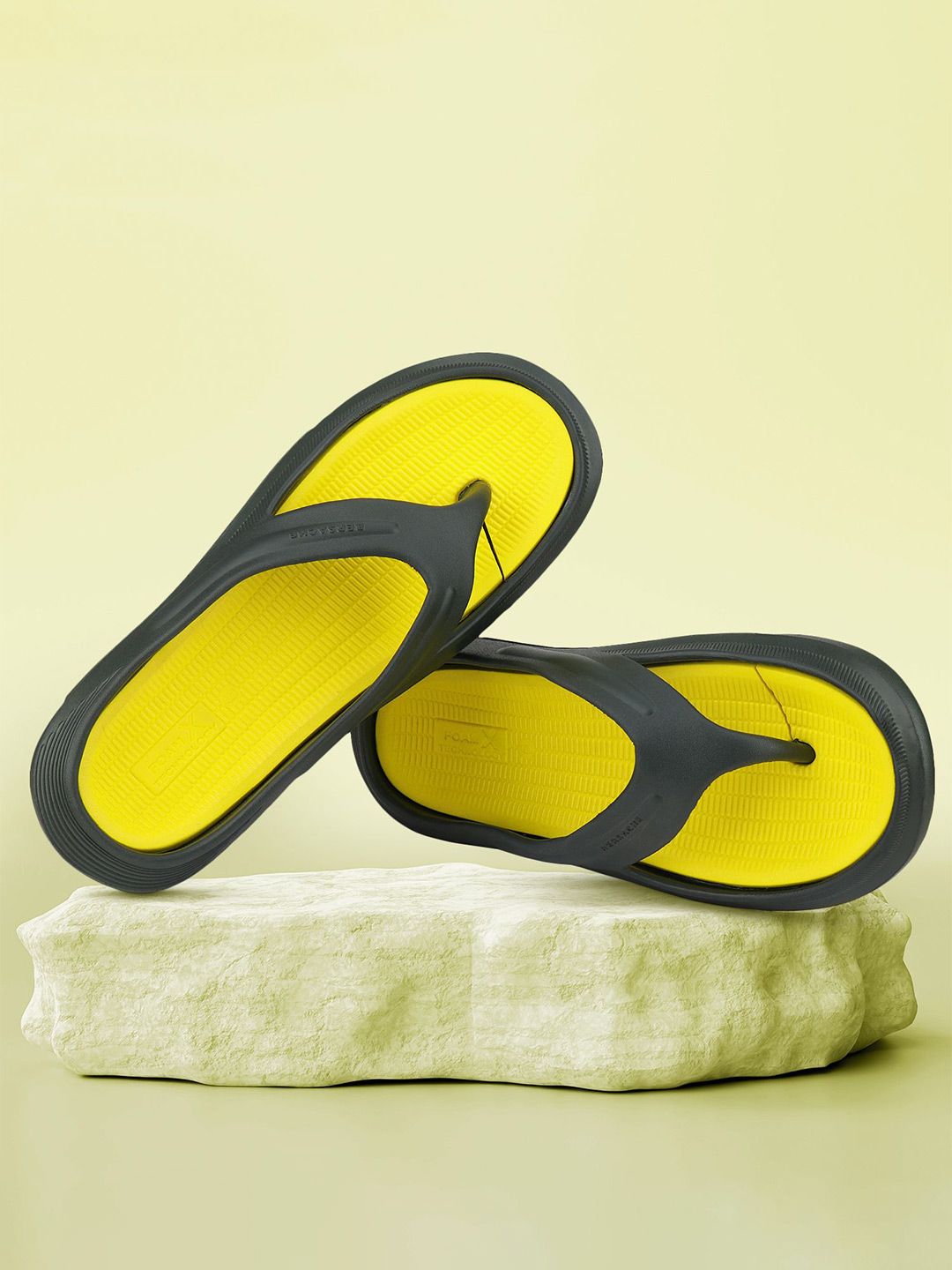 BERSACHE Men Slip-On
