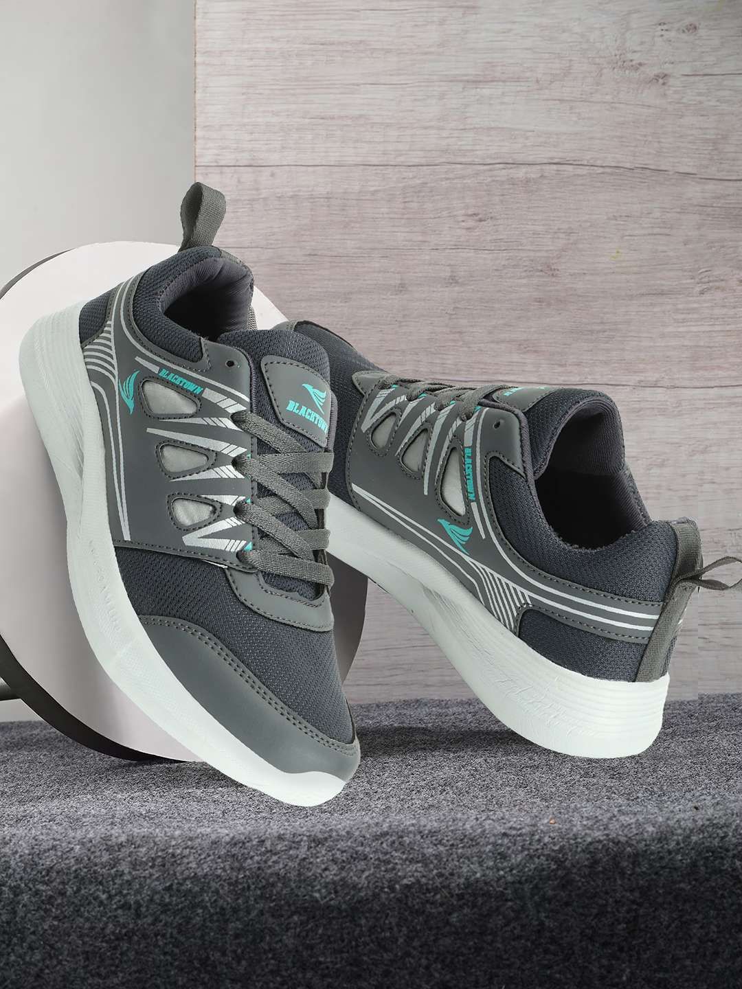 Blacktown Men Mesh Running Non-Marking Shoes