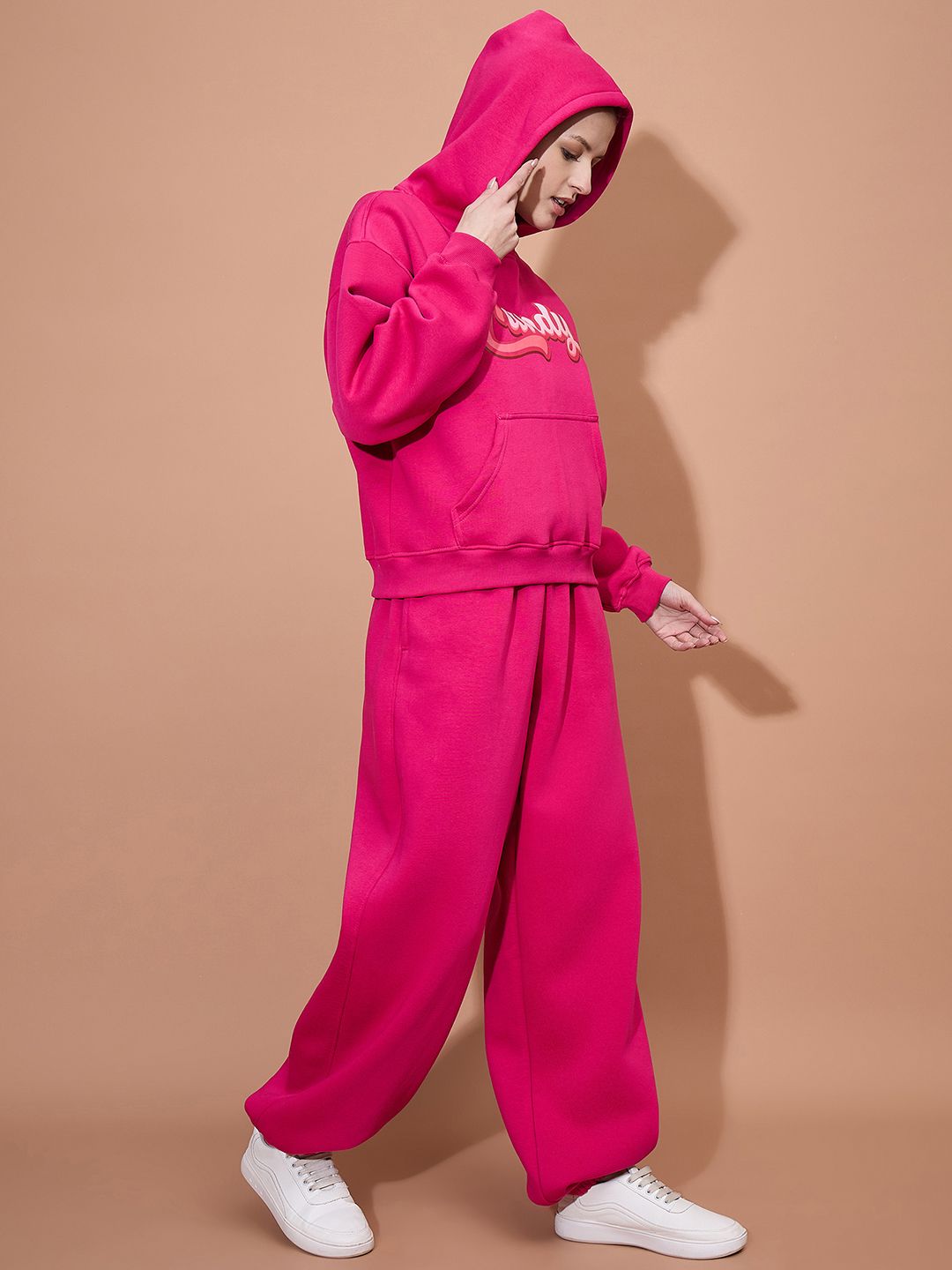 NANA民泊 Hoodie&Jogger Pants 上下セット Mサイズ Buy Nun Printed Oversized Hoodie & Joggers Co-Ord Set - Co-Ords