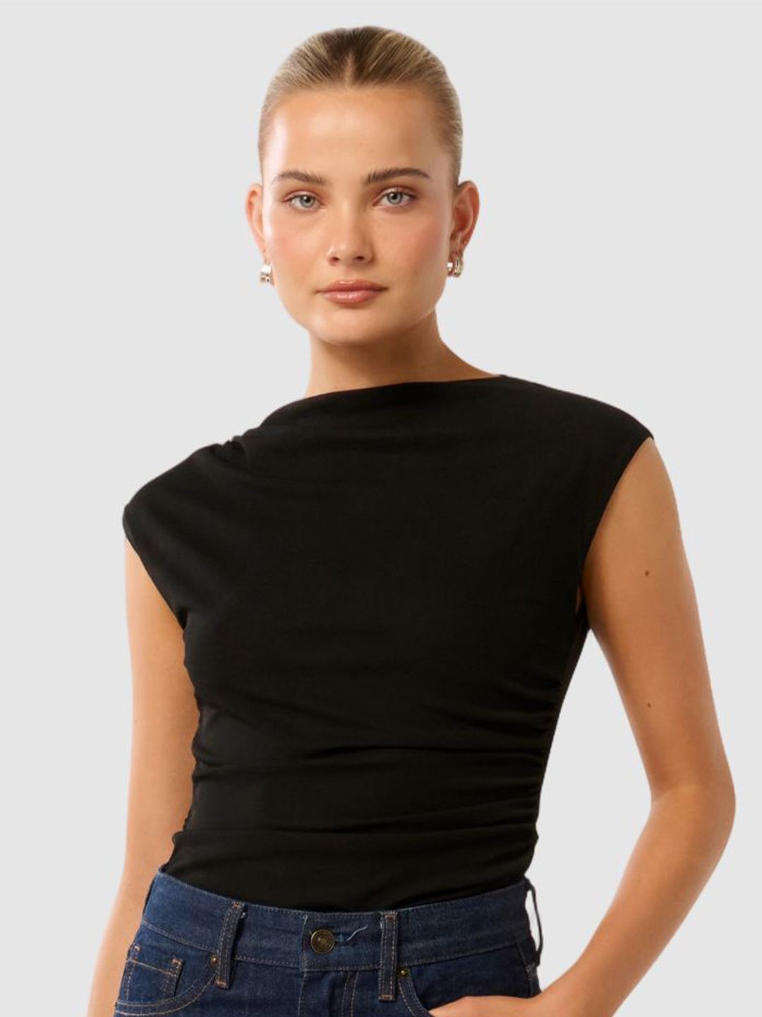 Solid Boat Neck Top