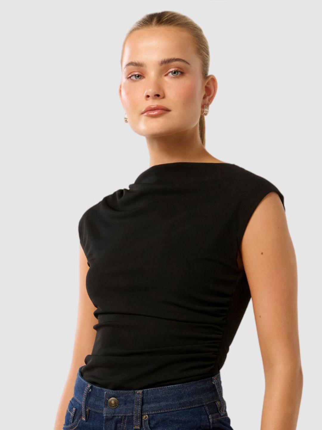 Solid Boat Neck Top