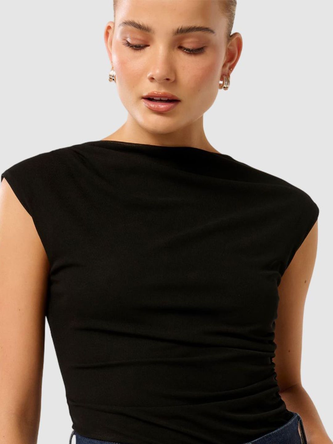 Solid Boat Neck Top