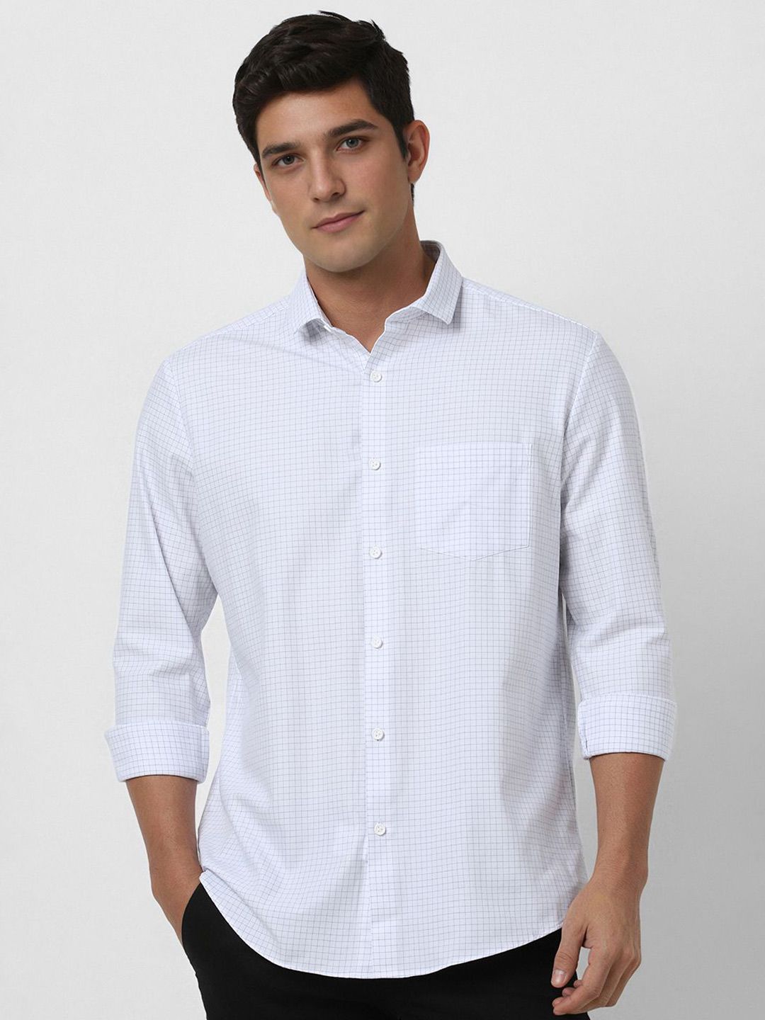 Peter England Men Slim Fit Spread Collar Grid Tattersall Checked Cotton Casual Shirt