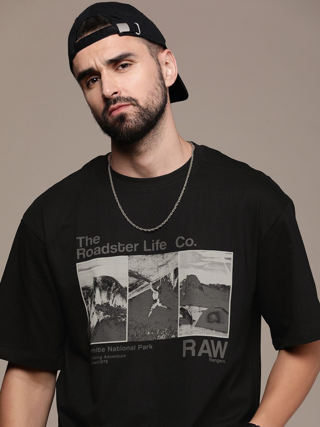 The Roadster Lifestyle Co.Oversized Fit Printed Pure Cotton T-shirt