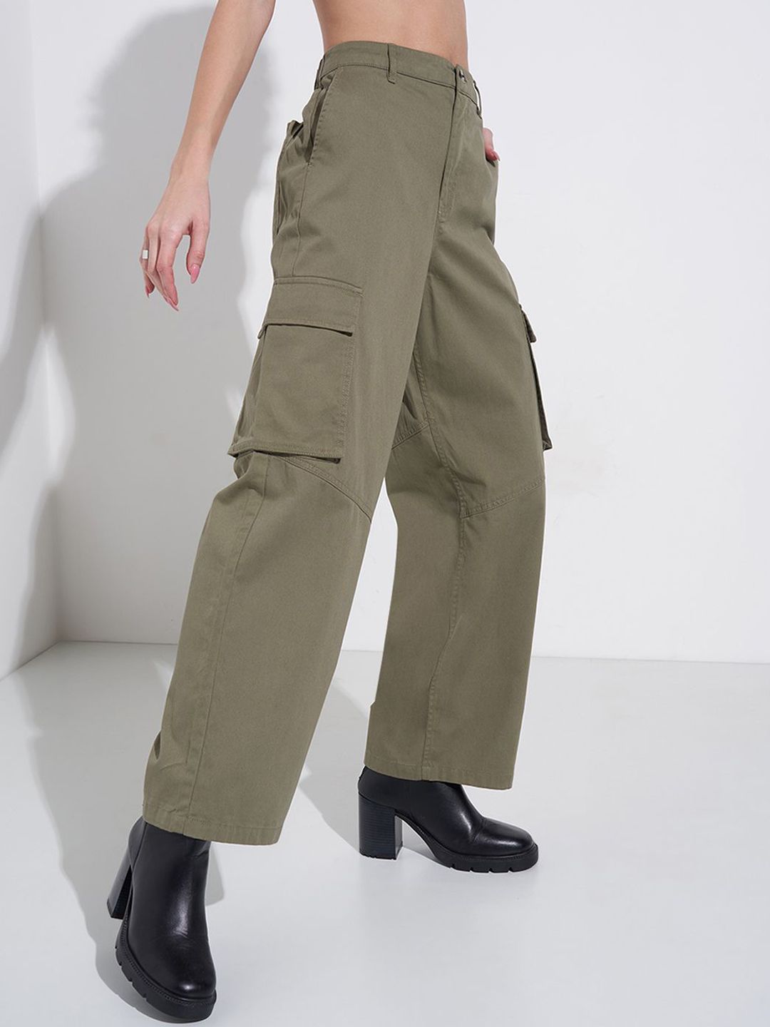 SF JEANS by Pantaloons SF JEANS by Pantaloons Women Cotton Solid High-Rise Cargos Trouser