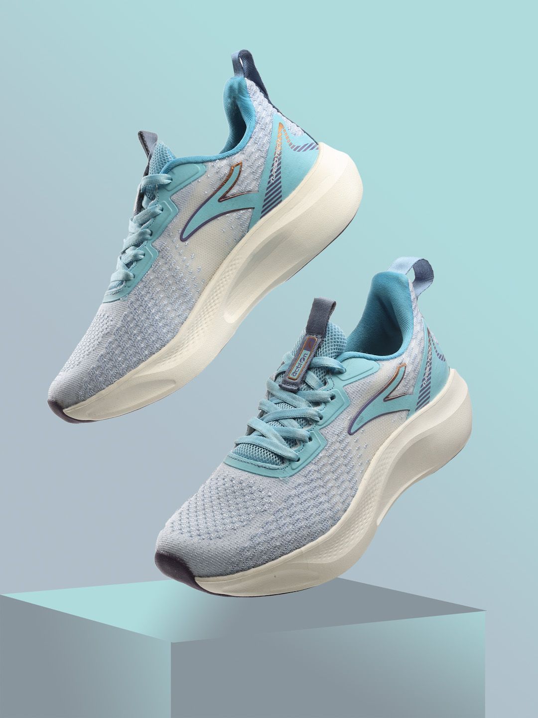 Action Women Mesh Running Non-Marking Shoes