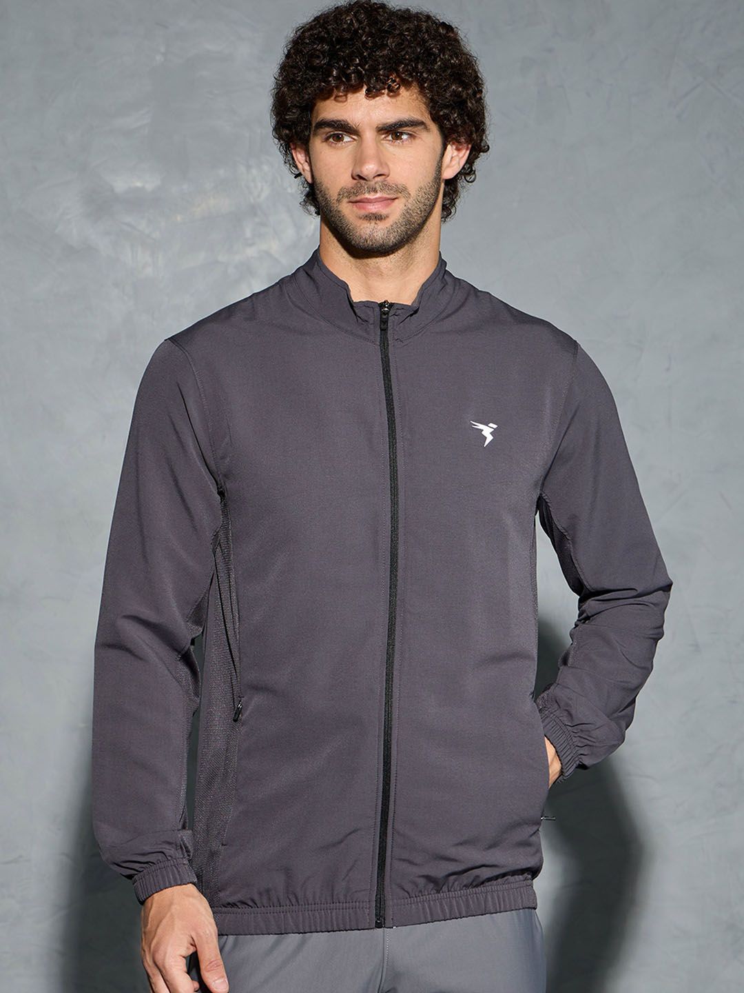 t-base Men Windcheater Sporty Jacket (XXL) by Myntra 胸 Tシャツ