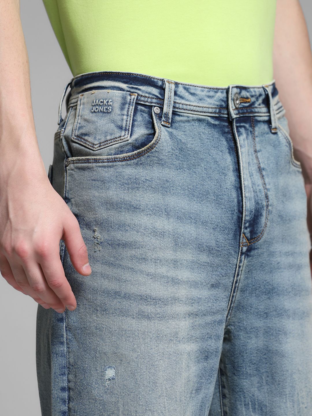Wide Leg High-Rise Mildly Distressed Light Fade Stretchable Jeans