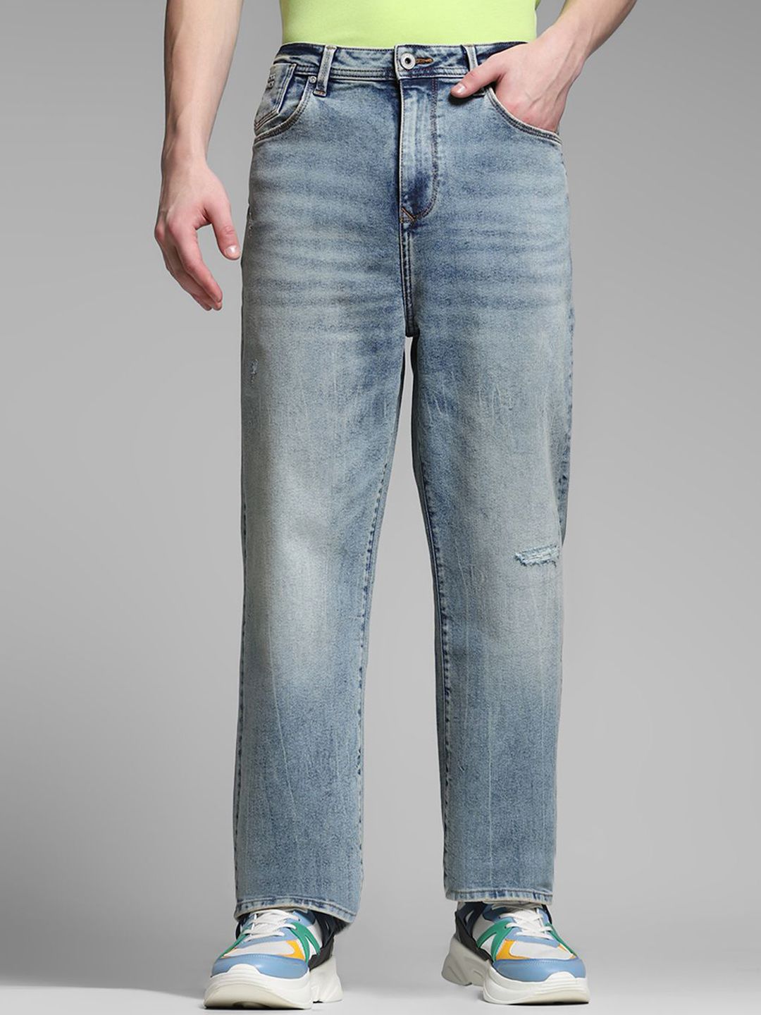 Wide Leg High-Rise Mildly Distressed Light Fade Stretchable Jeans