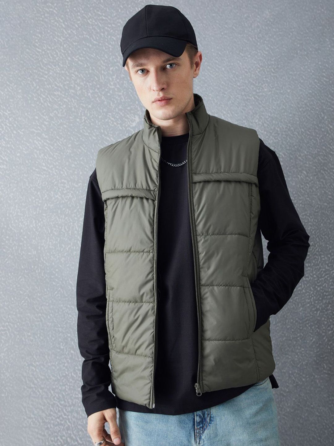 VOLTEDGE Men Mock Collar Solid Cotton Casual Puffer Jacket