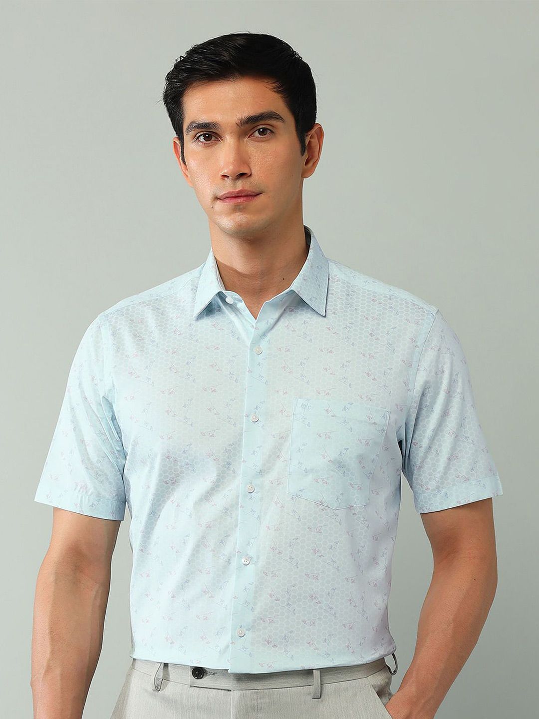 Arrow Men Classic Opaque Printed Casual Shirt