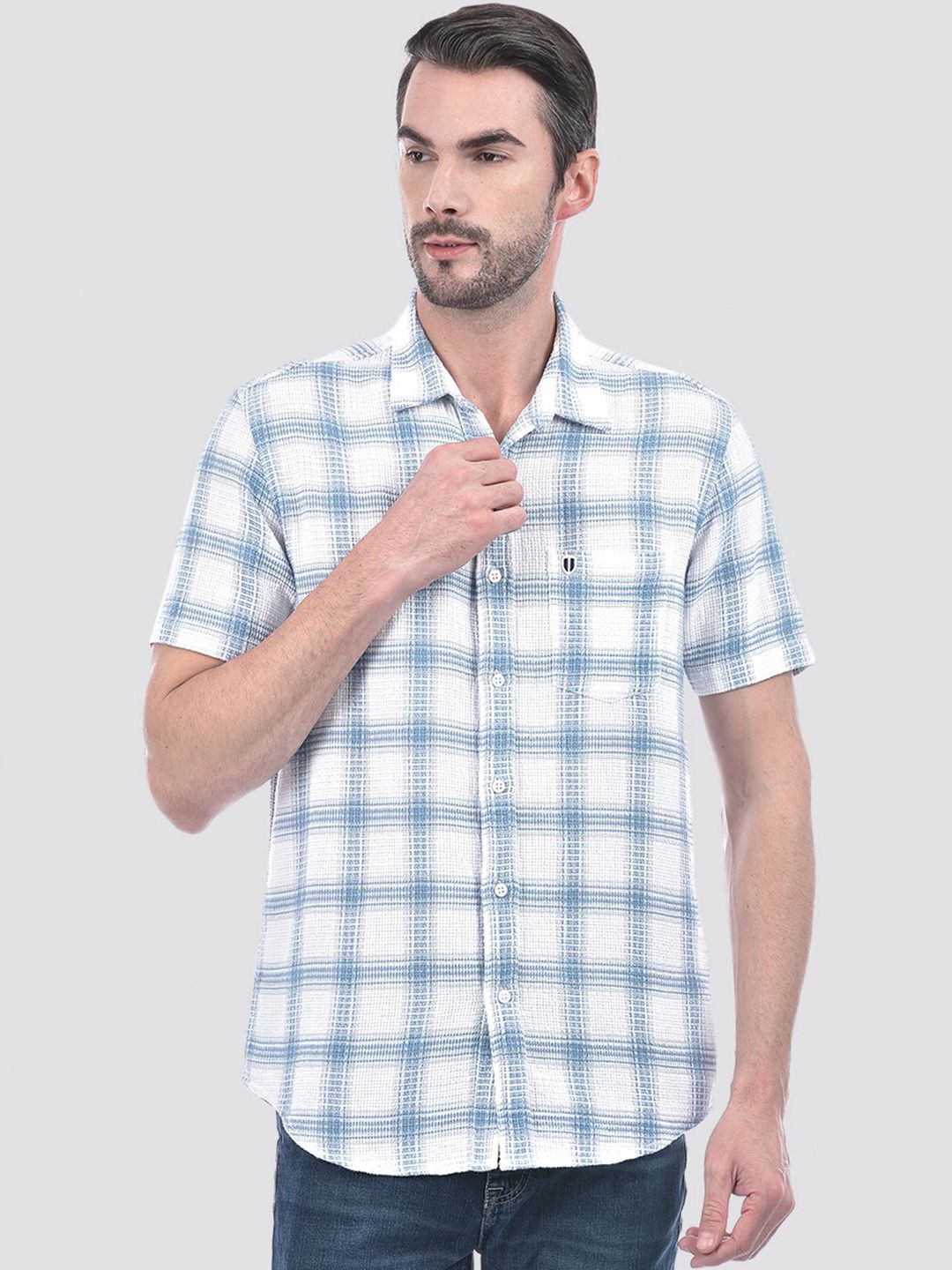 Numero Uno Men Spread Collar Windowpane Checked Cotton Casual Shirt