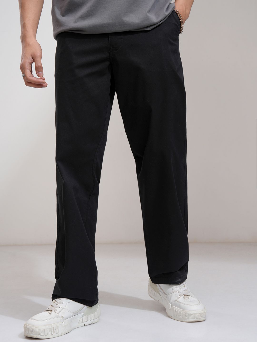 Buy HIGHLANDER Men Leather Washed Solid Elasticated Carpenter Fit