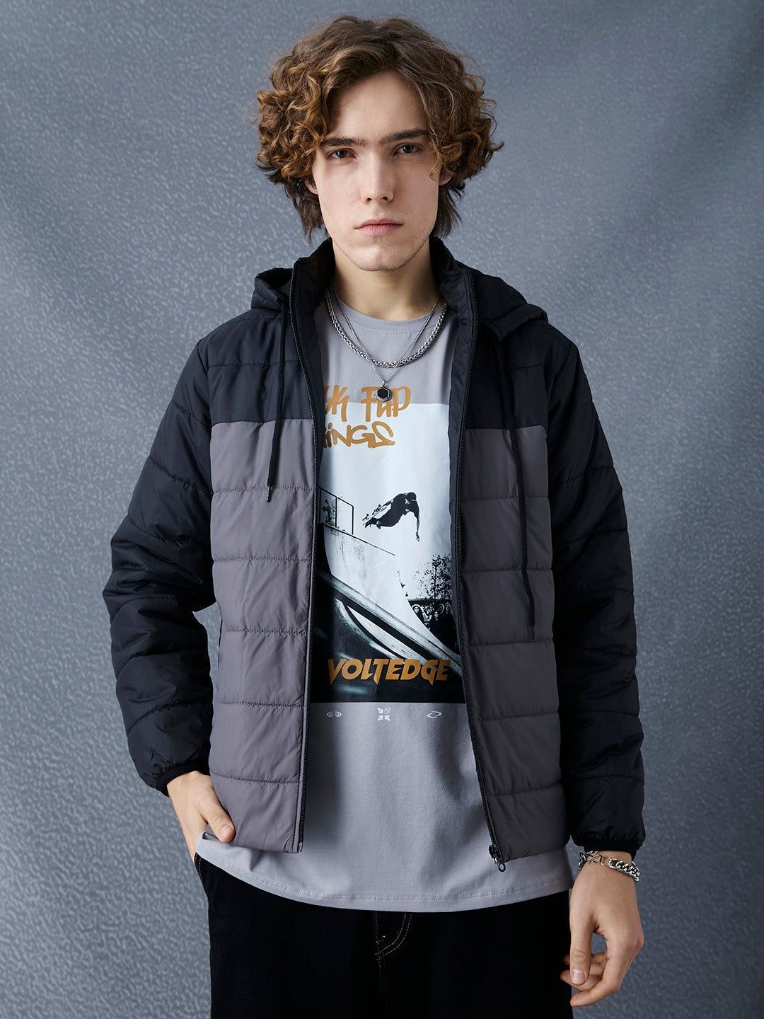 VOLTEDGE Men Hooded Colourblocked Cotton Casual Lightweight Padded Jacket