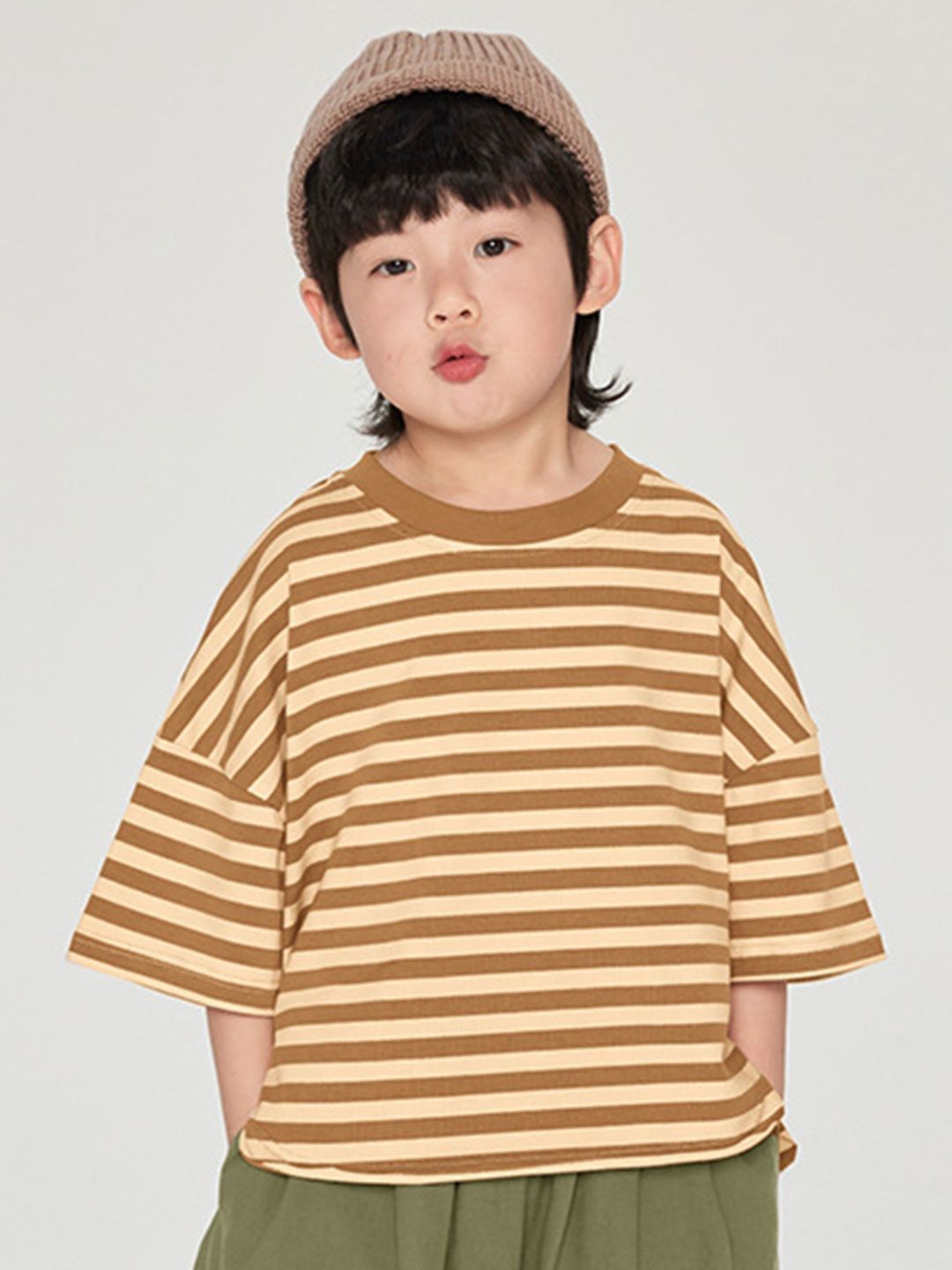 LULU & SKY Boys Striped Extended Sleeves Raw Edge Boxy T-shirt