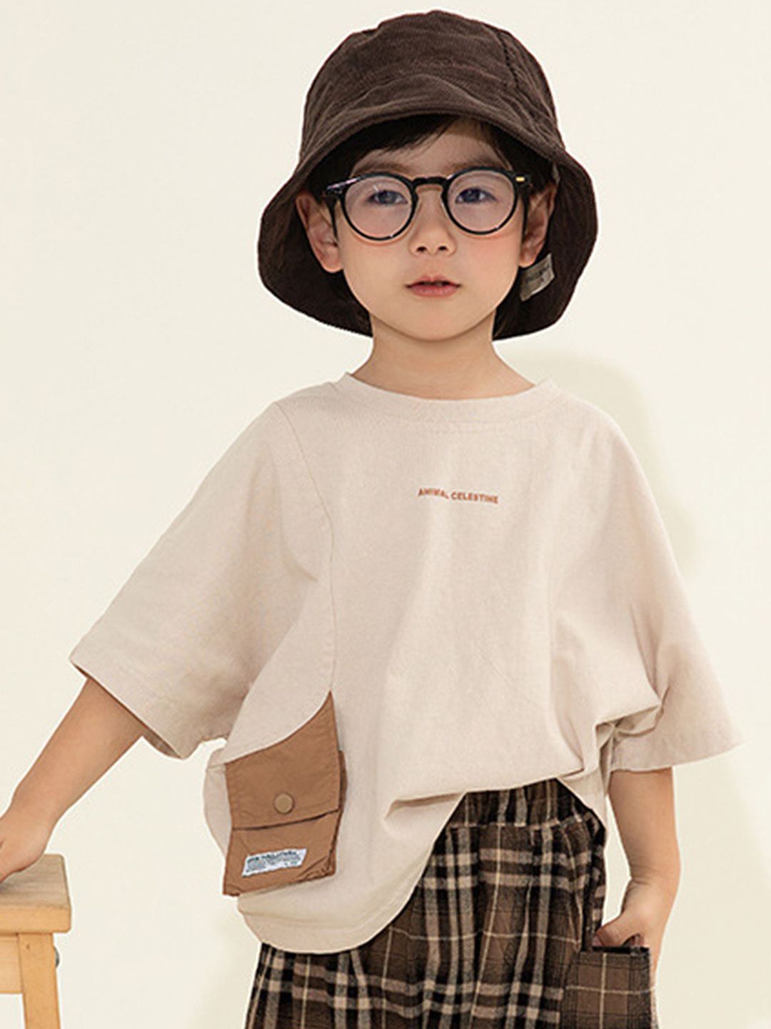 LULU & SKY Boys V-Neck Extended Sleeves Pockets Boxy T-shirt