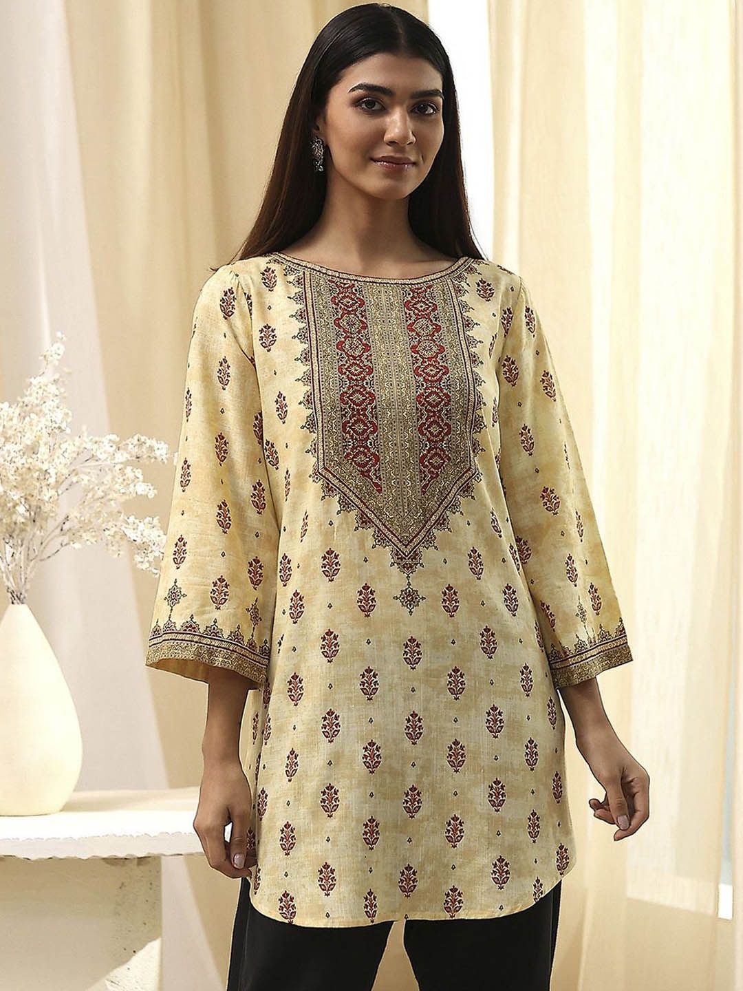 Biba Biba Women Ethnic Motifs Flared Sleeves Chikankari Kurta