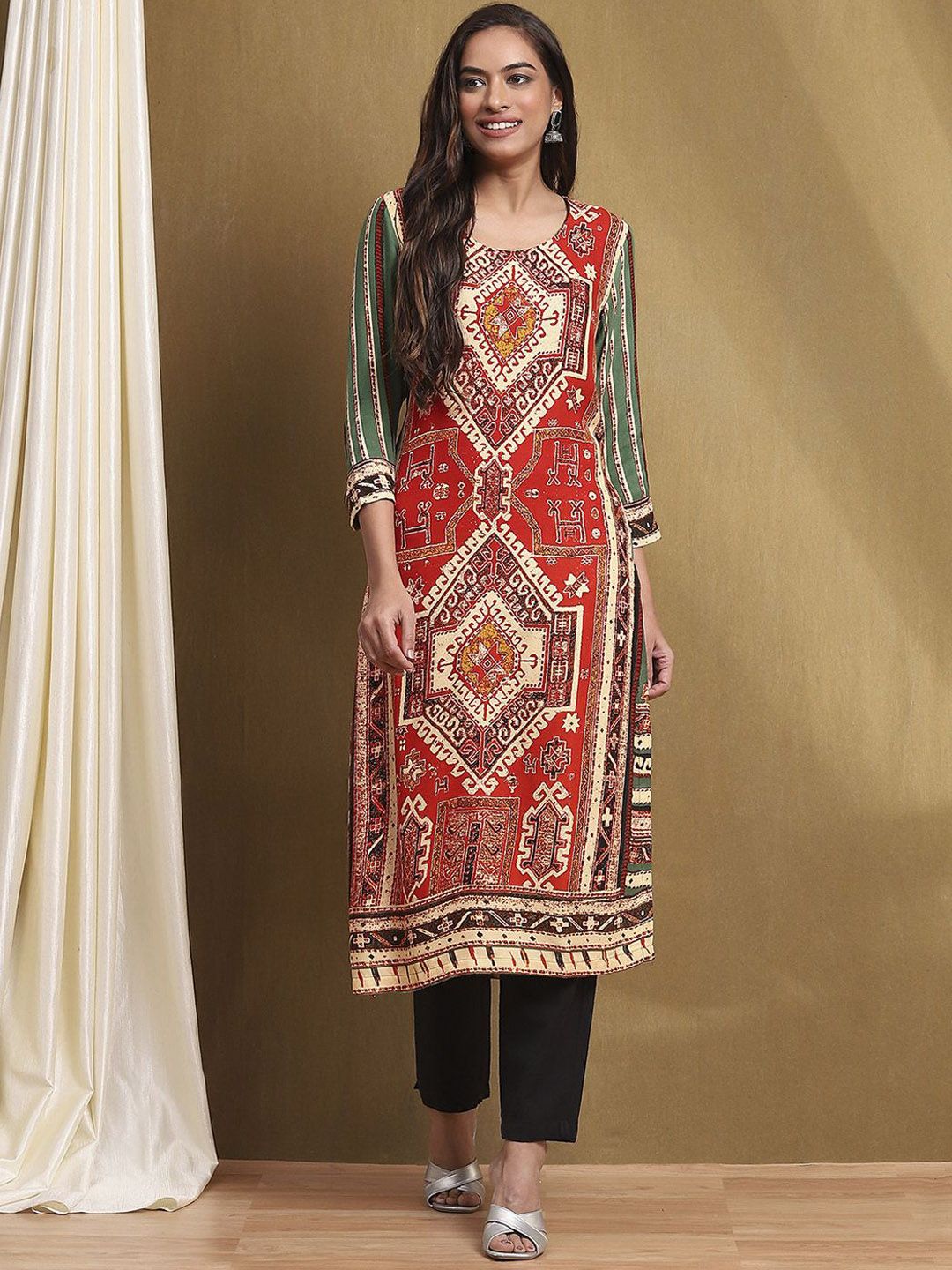 Biba Biba Women Paisley Flared Sleeves Thread Work Kurta