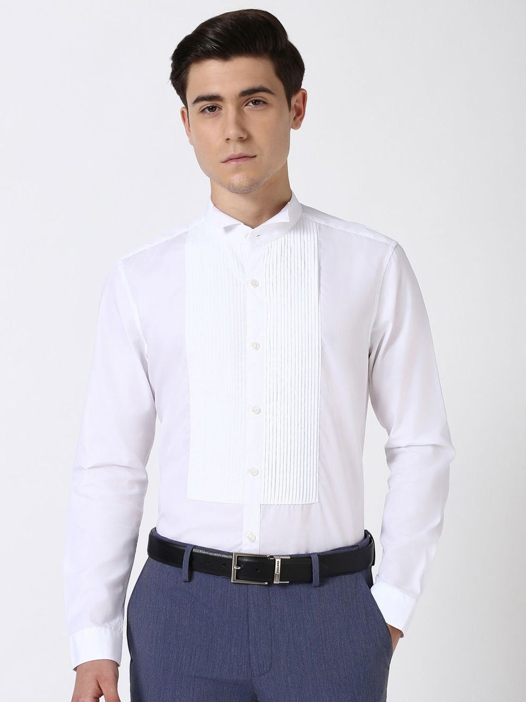 Peter England Elite Men Slim Fit Wingtip Collar Textured Cotton Formal Shirt