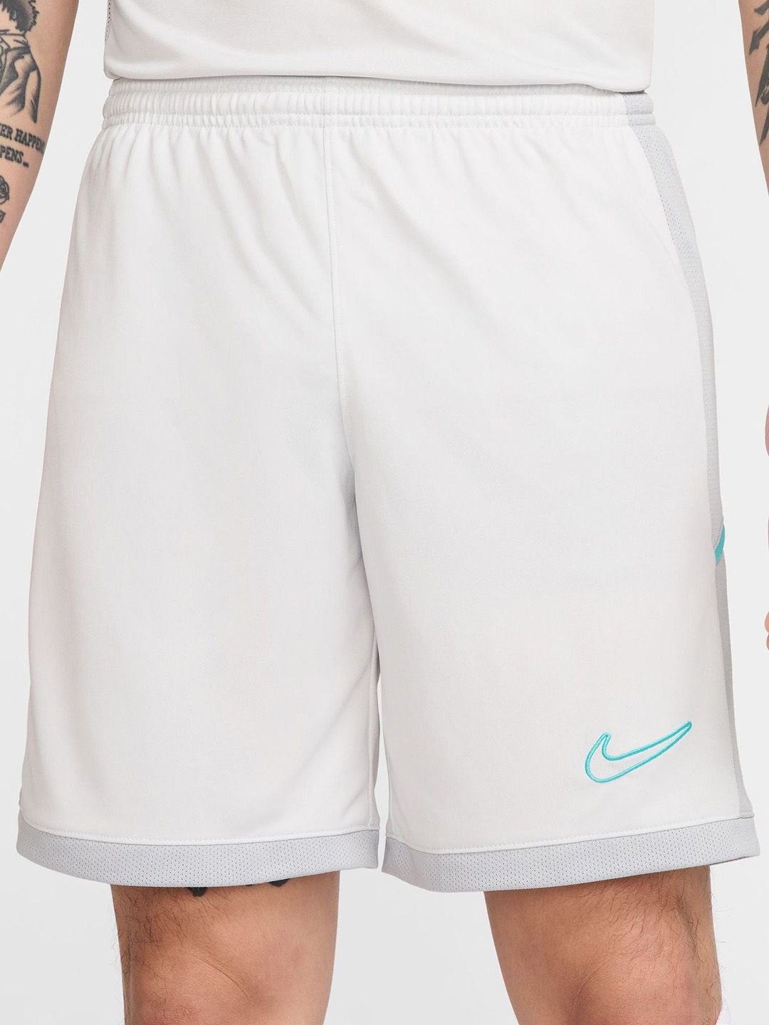 white nike soccer shorts