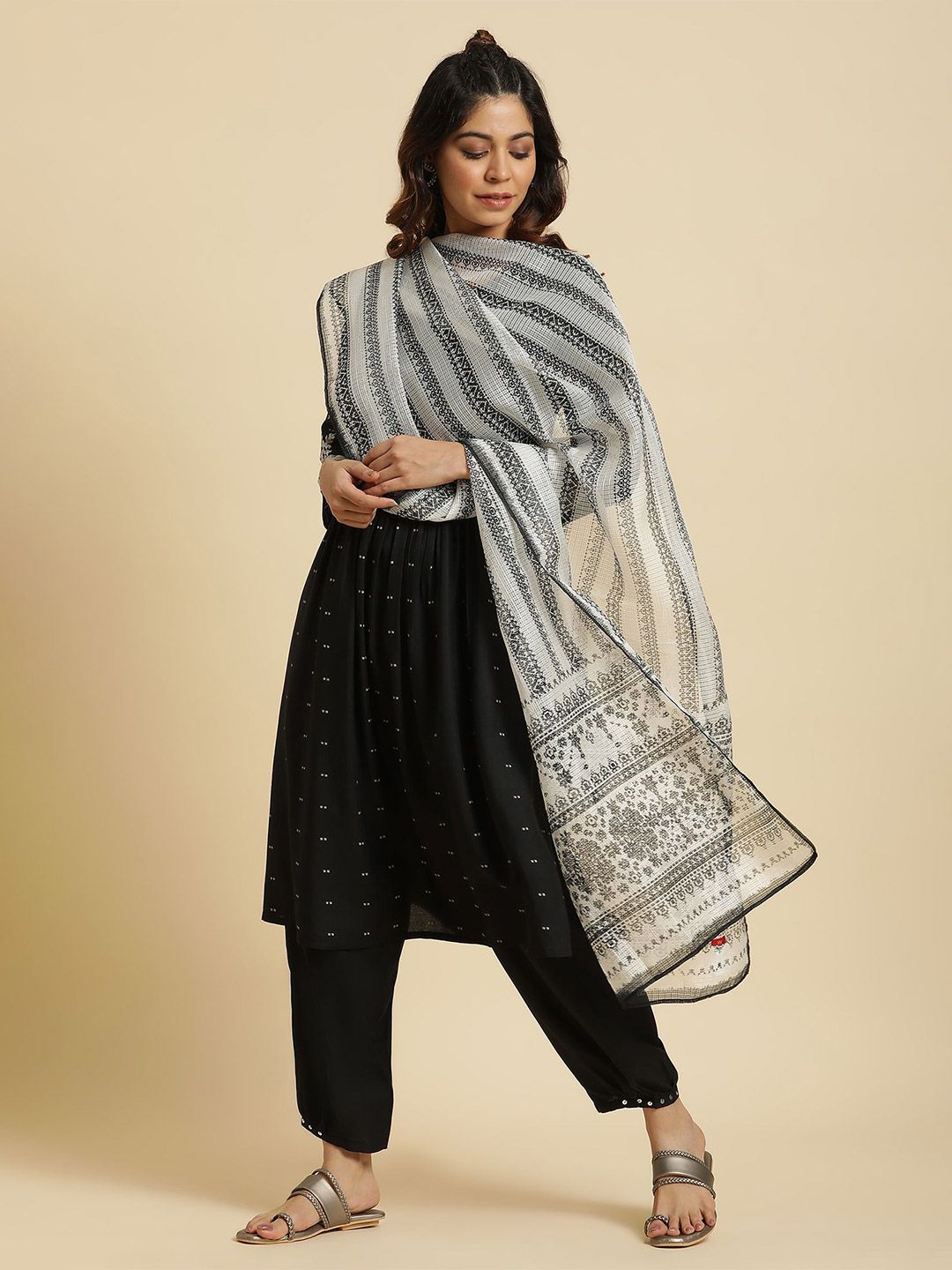 W Floral Printed Dupatta