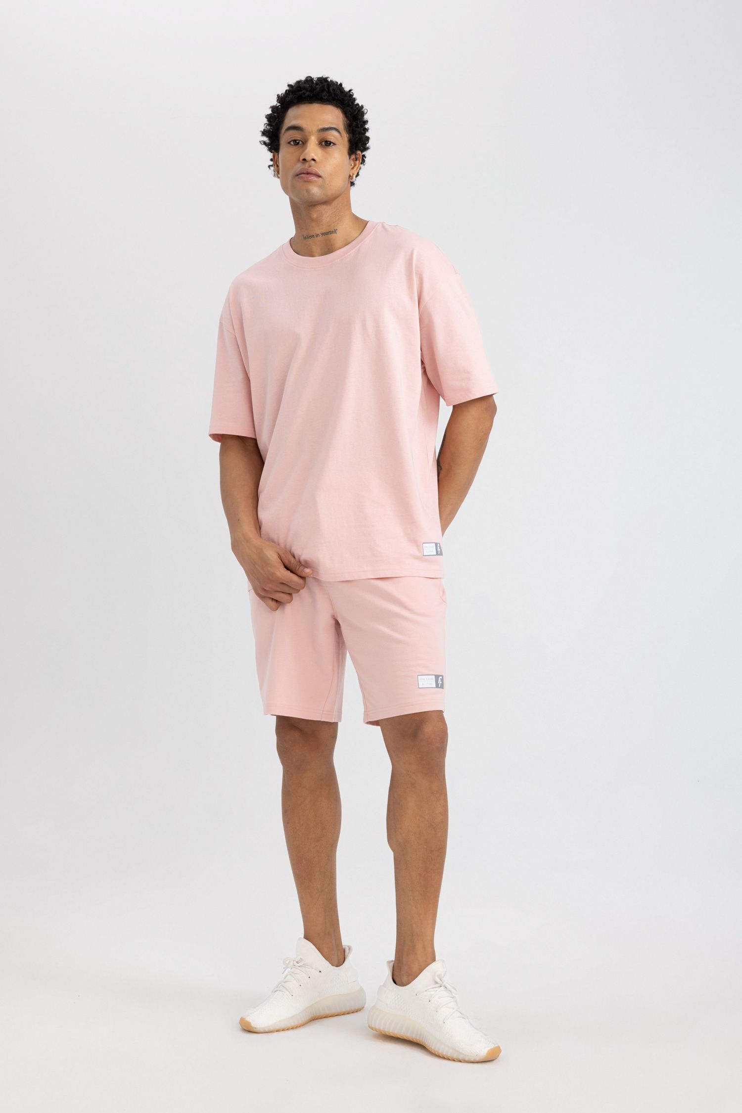 DeFacto Men Mid-Rise Shorts