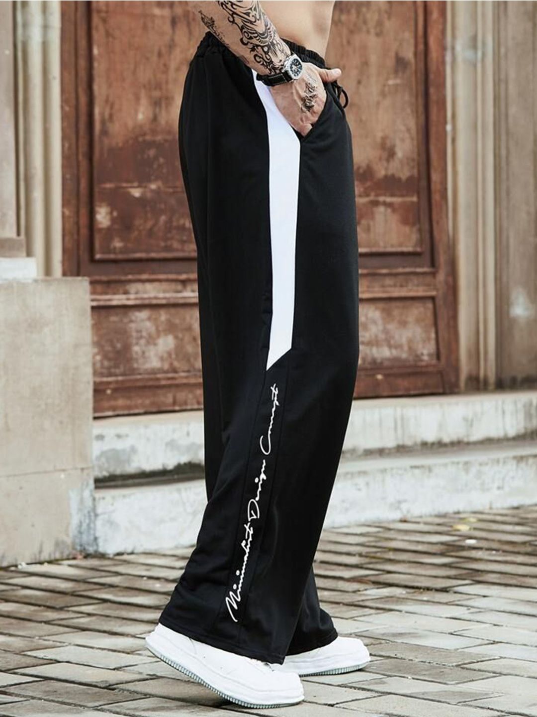 Buy TABADTOD Men Striped Relaxed Loose Fit Trousers - Trousers for