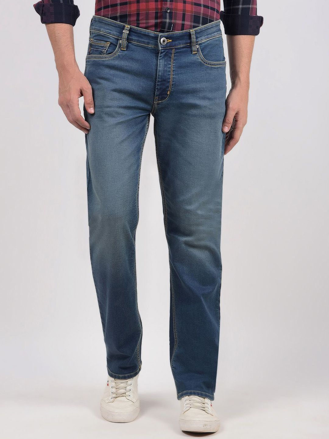 Numero Uno Men Light Fade Regular Fit Stretchable Jeans