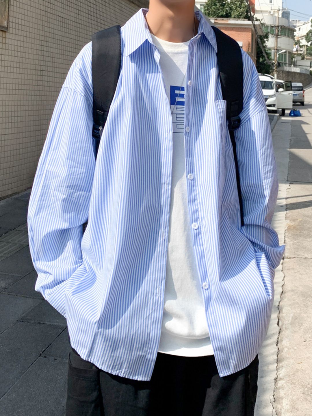 HERE&NOW Men Oversized Fit Spread Collar Vertical Striped Cotton Casual Shirt