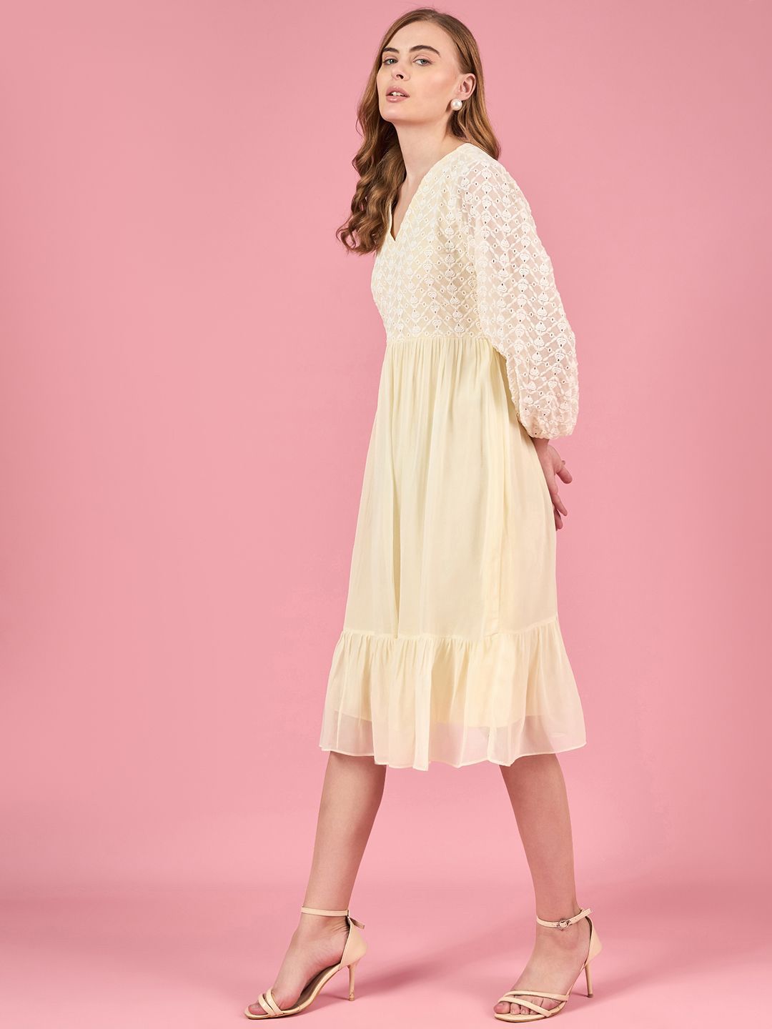 dressberry women floral embroidered fit and flare midi dress reviews Adrianna Papell Women's Embroidery Flared Dress, Blush Multi, 8 : Clothing, Shoes & Jewelry Updated with an open neckline City Chic | Women's Plus