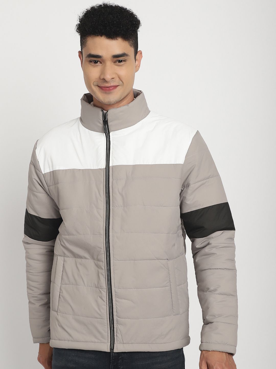 SANHOK Men Colourblocked Lightweight Padded Jacket with Patchwork