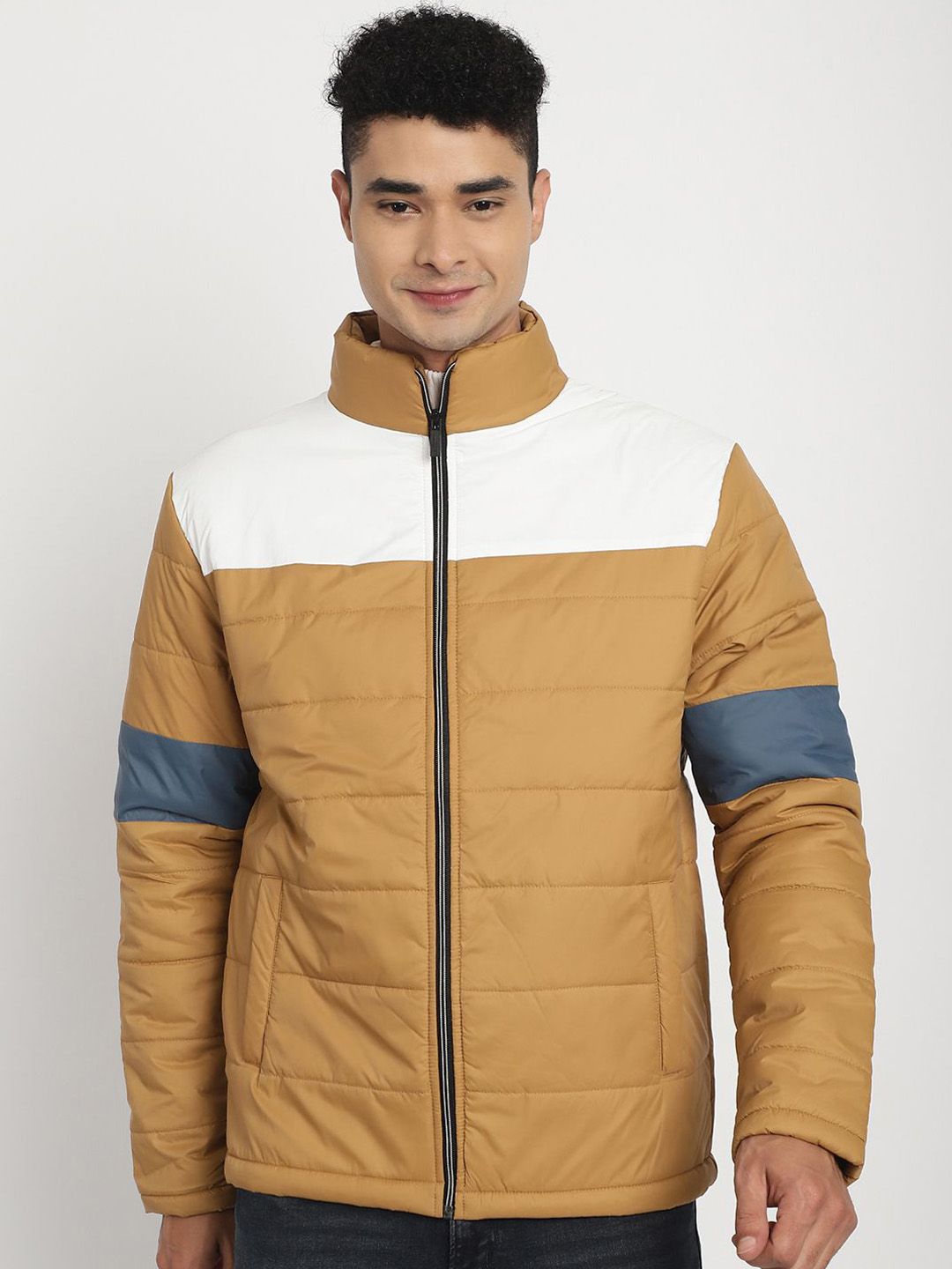 SANHOK Men Colourblocked Lightweight Padded Jacket
