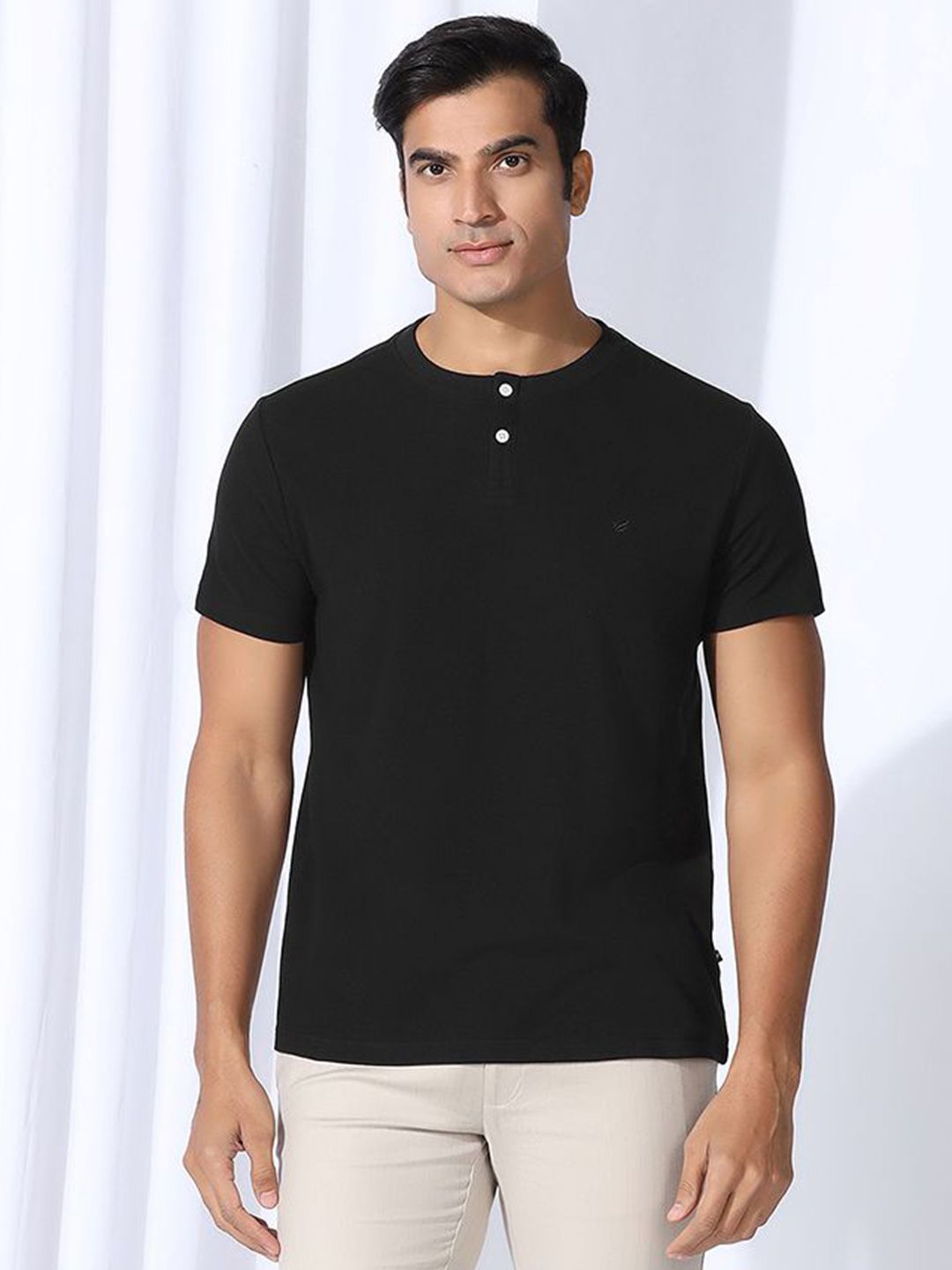 Blackberrys Men Solid Henley Neck Cotton Slim Fit T-shirt