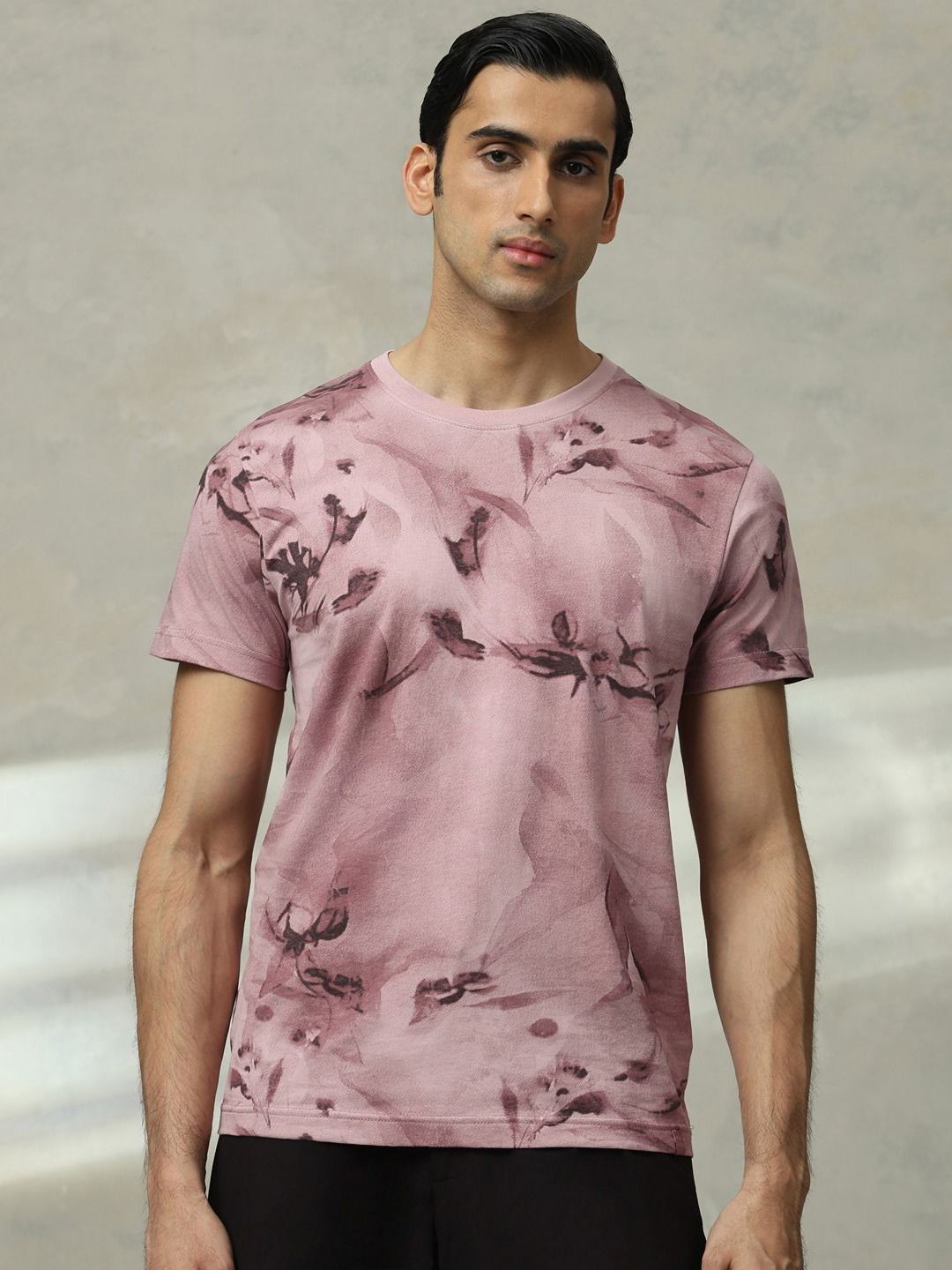 Mufti Men Floral Printed Round Neck Cotton Slim Fit T-shirt
