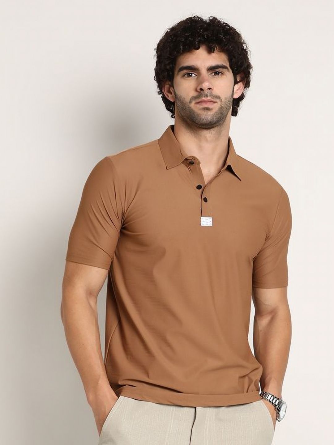 CAHOOT Men Solid Polo Collar T-shirt