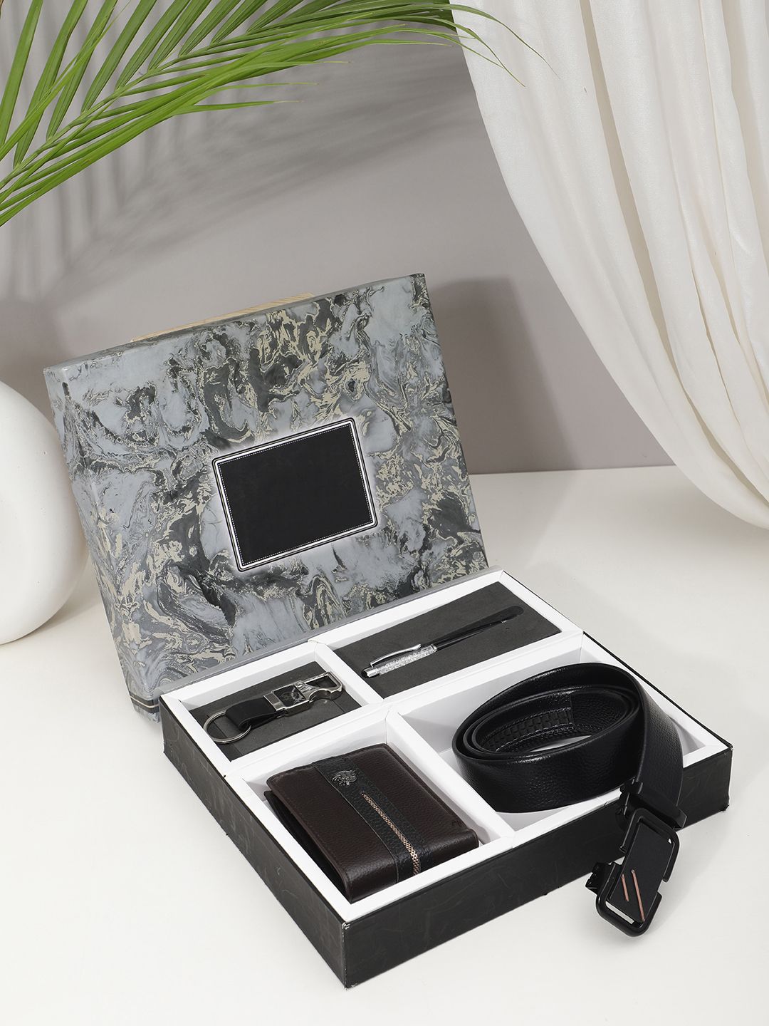 Buy SAZARA Men Belt , Wallet, Keychain and Pen Gift Set