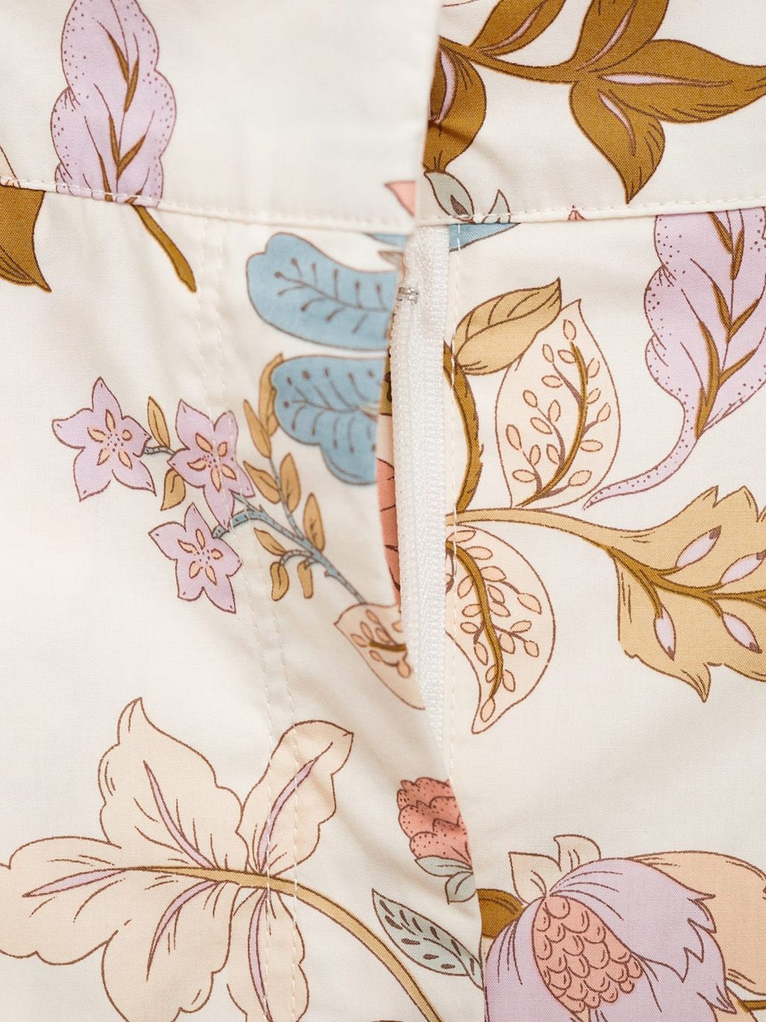 Floral Print Regular Shorts